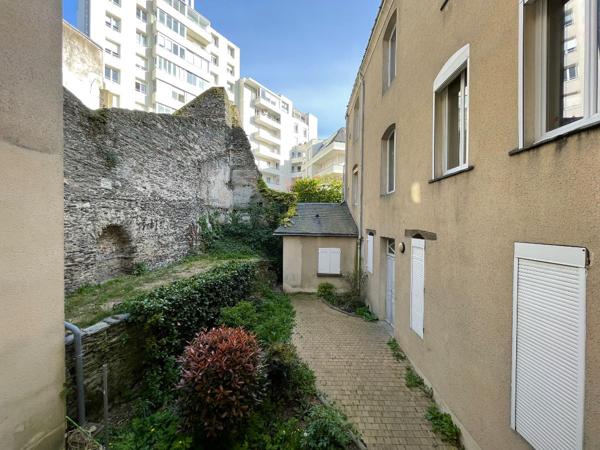 Location: Appartement ANGERS 2 pièces 50 m²