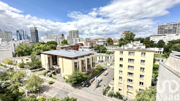 Appartement à vendre 4 pièces 83 m² Courbevoie