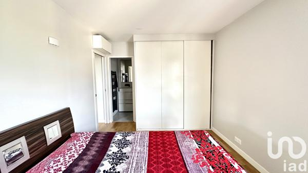 Appartement à vendre 4 pièces 83 m² Courbevoie