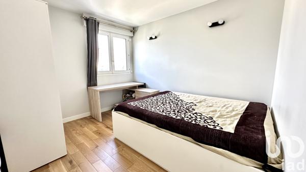 Appartement à vendre 4 pièces 83 m² Courbevoie