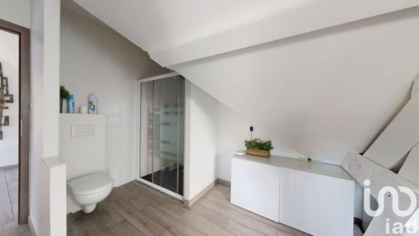 Maison à vendre 8 pièces 201 m² Élancourt