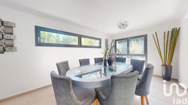 Maison à vendre 8 pièces 201 m² Élancourt