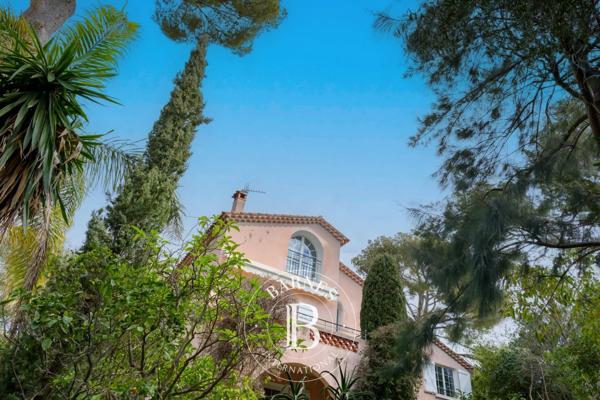 Sanary-sur-Mer, Villa 5 Chambres -  165 m² à vendre