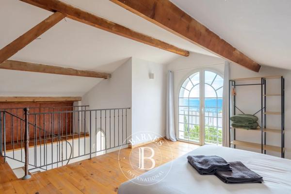 Sanary-sur-Mer, Villa 5 Chambres -  165 m² à vendre
