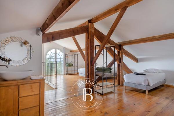 Sanary-sur-Mer, Villa 5 Chambres -  165 m² à vendre