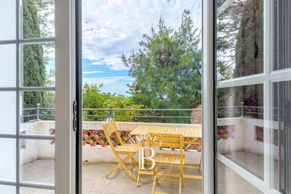 Sanary-sur-Mer, Villa 5 Chambres -  165 m² à vendre