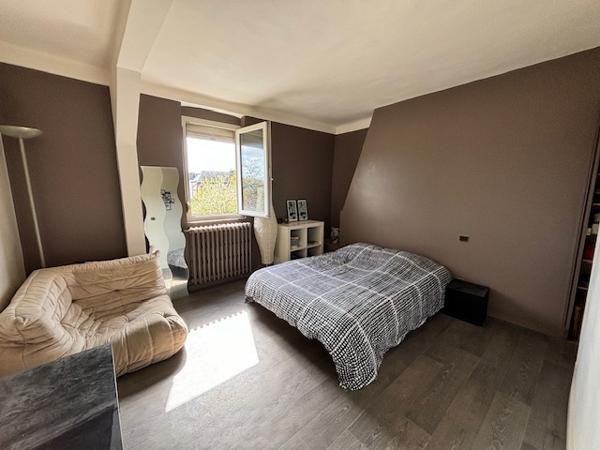 Caudebec-lès-Elbeuf (76320) Maison T5 140m2