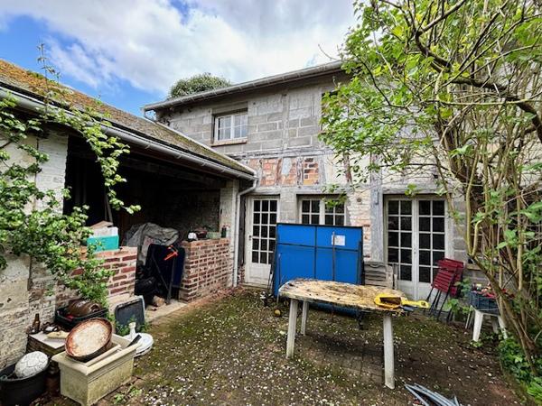 Caudebec-lès-Elbeuf (76320) Maison T5 140m2