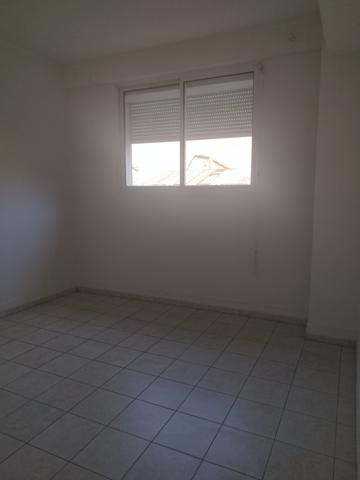 GRAND APPARTEMENT T3 QUARTIER DU PALAIS