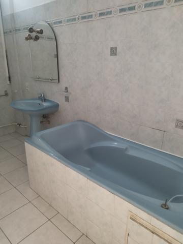 GRAND APPARTEMENT T3 QUARTIER DU PALAIS