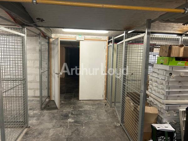 Immeuble de bureaux indépendant à vendre - Visibilité, accessibilité et stationnement aux portes de Lille