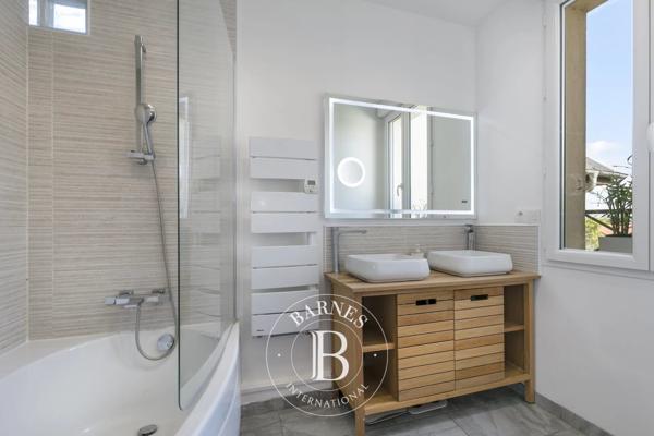 Rueil-Malmaison, Maison 3 Chambres -  126 m² à vendre