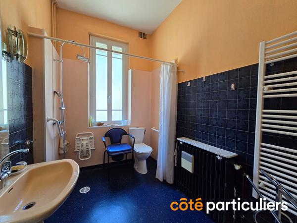 Vente
                Maison185 m² - 6 Pièces -
                    AGEN (47000)