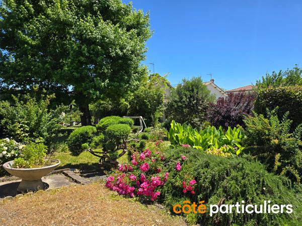 Vente
                Maison185 m² - 6 Pièces -
                    AGEN (47000)
