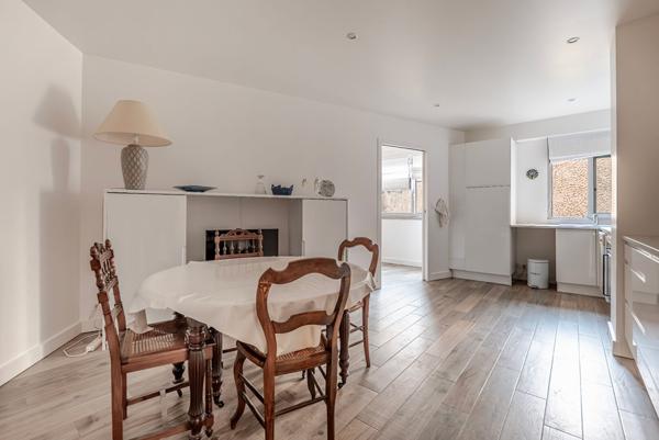 Appartement Paris 4 pièce(s) 78.41 m2