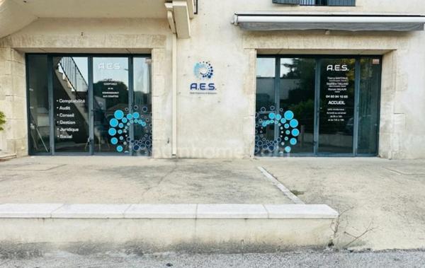 Local/bureau 120m2 à SAINT REMY DE PROVENCE