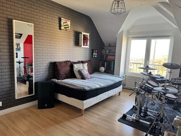 Maison d'Architecte 8p 4ch 190 m2 avec vue panoramique