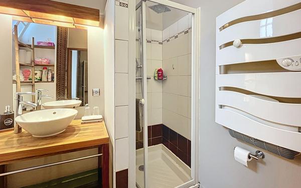 Appartement à vendre    2 pièces • 65,85 m2 Bayonne