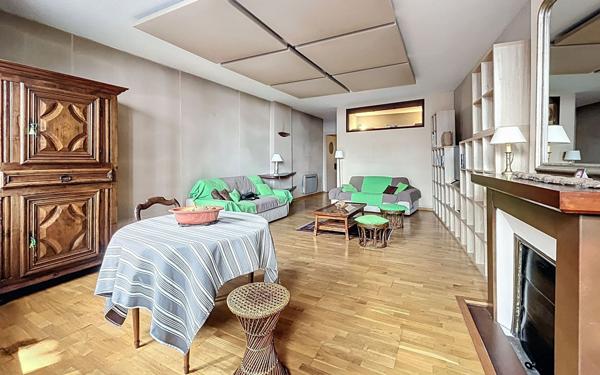 Appartement à vendre    2 pièces • 65,85 m2 Bayonne