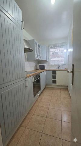 Cergy le Haut, 2p de 44m² avec grand balcon et parking !