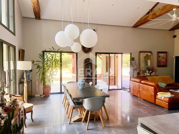 Élégance Contemporaine au Coeur de Sanguinet : Maison d'Exception à Vendre