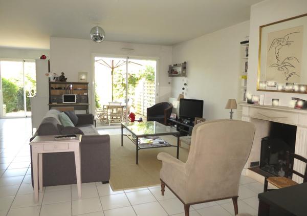 MAISON AVEC JARDIN REF 60589