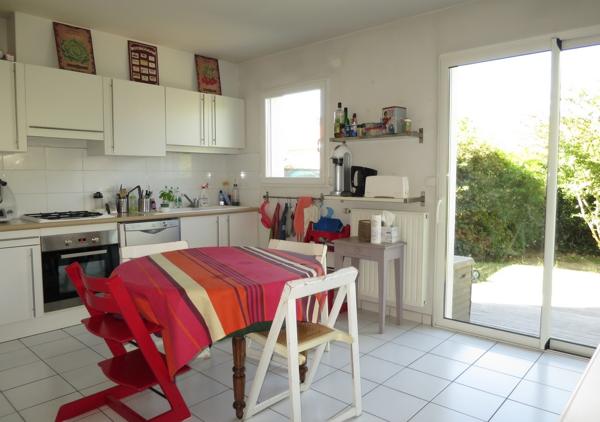 MAISON AVEC JARDIN REF 60589