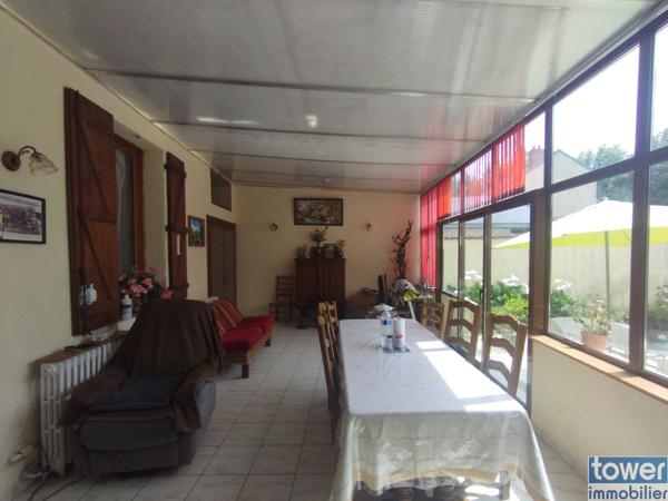 Maison de ville à Noyon – Proche gare, centre-ville et commodités