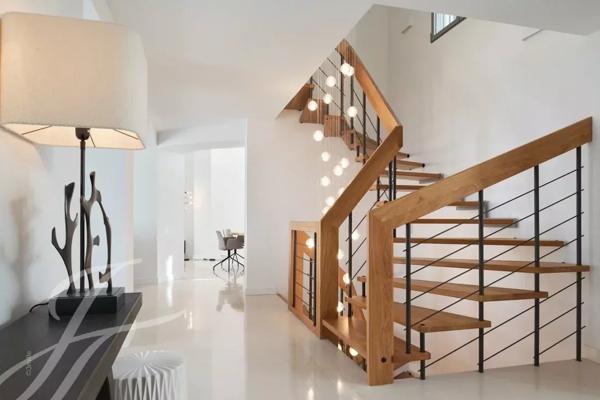 Hauteur de Cannes Villa récemment rénovée
