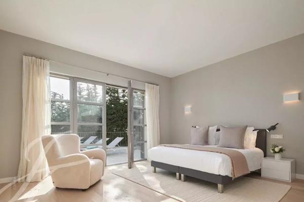 Hauteur de Cannes Villa récemment rénovée