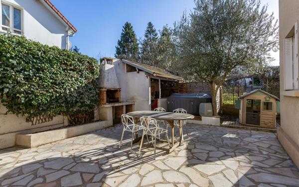 Maison à vendre    6 pièces •  Montgeron