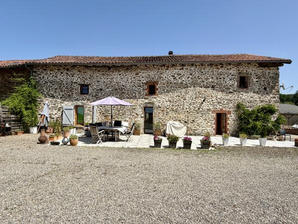 Maison à vendre à Rochechouart (87600) - Haute-Vienne