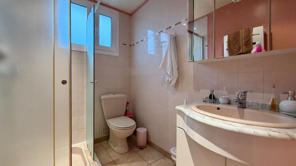 MAISON INDIVIDUELLE SUR SOUS-SOL