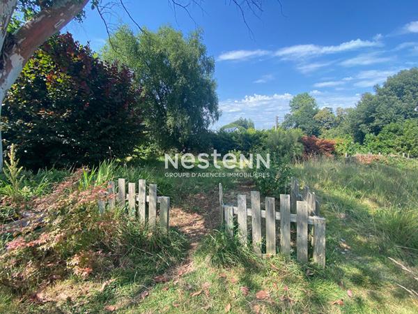 QUIMPERLE - Terrain VIABILISÉ à bâtir de 759m² proche ville et écoles, libre de constructeur