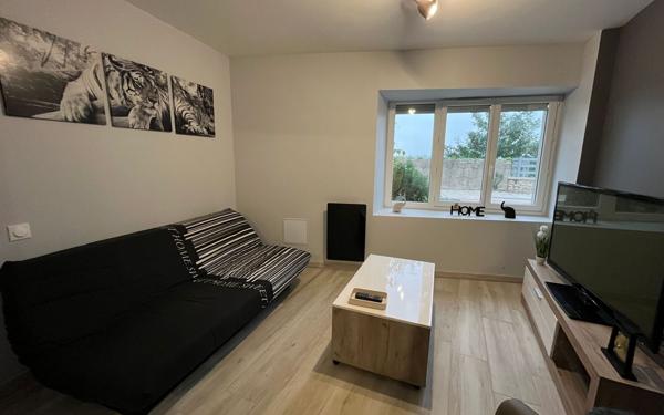 Appartement à louer    2 pièces •  Saïx