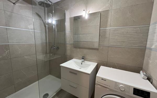 Appartement à louer    2 pièces •  Saïx