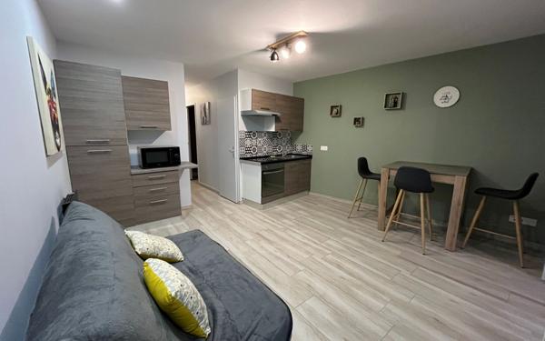 Appartement à louer    2 pièces •  Saïx