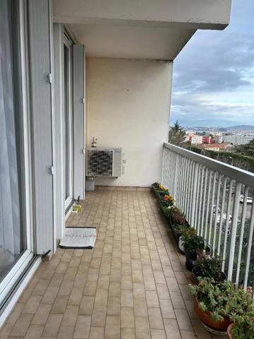 Appartement à vendre à Vénissieux (69200)