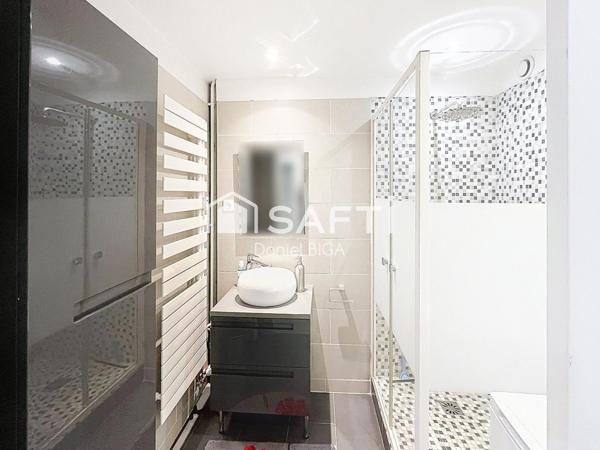 Appartement T3 de 77 m2  avec place de parking en sous sol