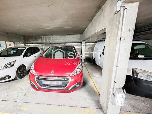 Appartement T3 de 77 m2  avec place de parking en sous sol