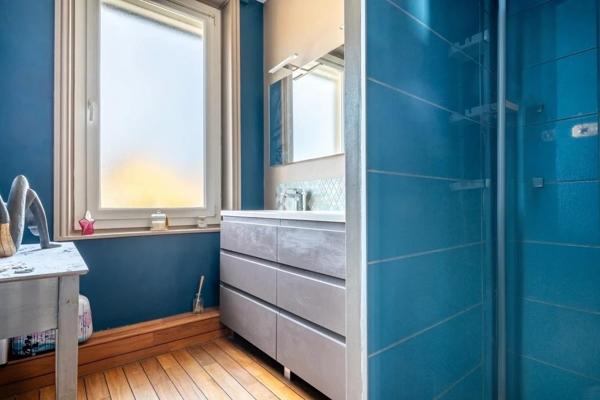 Maison de ville avec jardin et piscine en plein coeur de Villefranche sur Saône