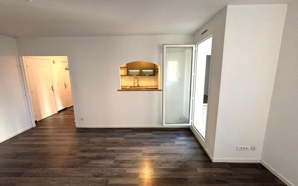 Appartement à vendre    3 pièces • 65 m2 Toulon