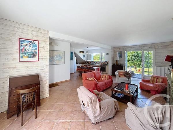Maison à vendre  7 pièces - 117,74 m 2   SARZEAU  - 56