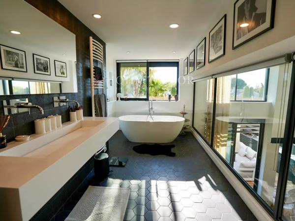 Saint-Rémy-de-Provence – Loft d’exception à pied du centre