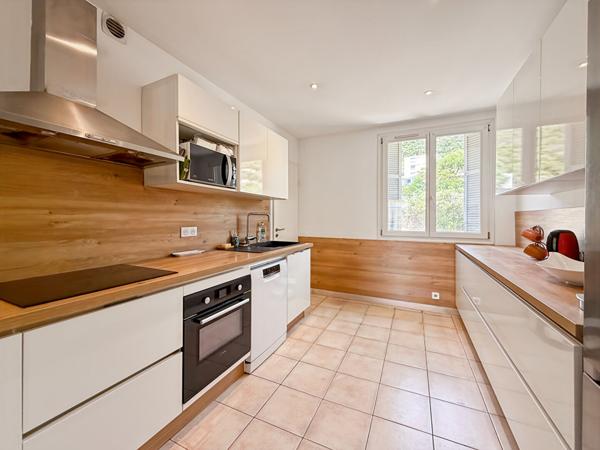 A VENDRE T3 CASONE -  VUE MER