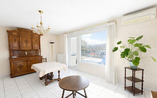 Appartement à vendre    3 pièces • 68,82 m2 Neuville-sur-Saône