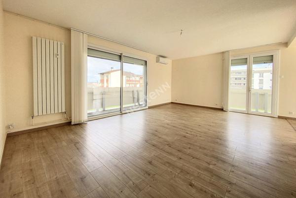 Très confortable appartement T5 de 115 m² Montauban