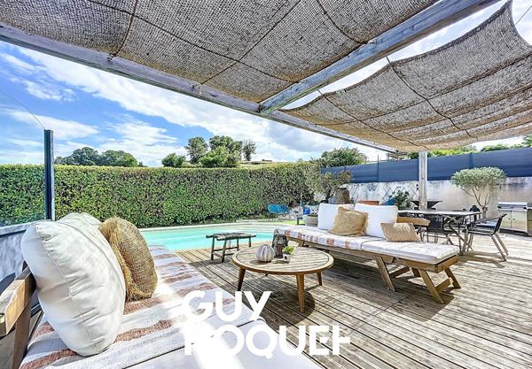 Maison de Caractère 4 Chambres avec Piscine et Vue sur 1035 m² de Terrain - 71570 PRUZILLY