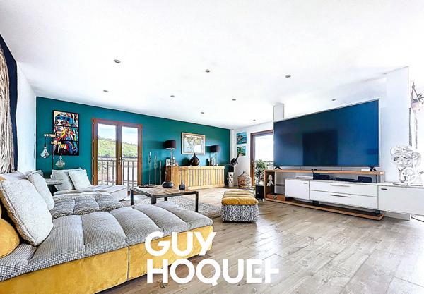 Maison de Caractère 4 Chambres avec Piscine et Vue sur 1035 m² de Terrain - 71570 PRUZILLY