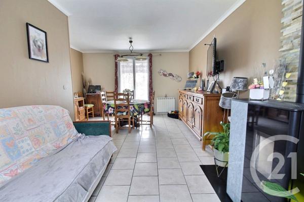 Maison à vendre  4 pièces - 76 m2 VIELS MAISONS - 02